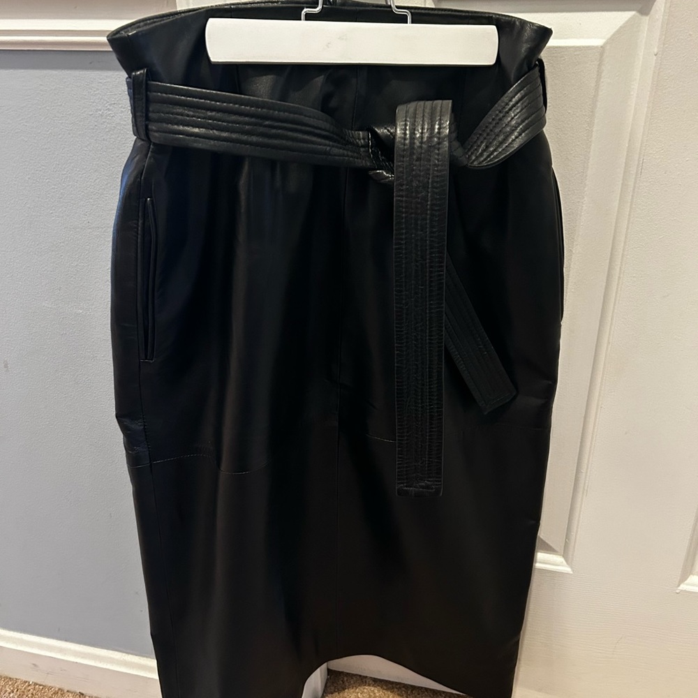 Equipment Alouetta leather skirt. Gorgeous soft leather, NWT.